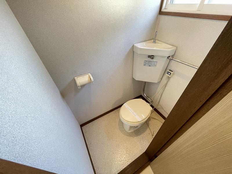 トイレ　トイレ