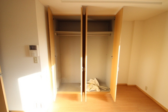 収納　※別部屋の写真です