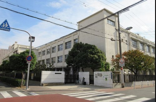 小学校　小路小学校（小学校）まで150m