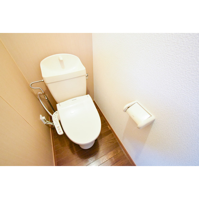 トイレ　シンプルで使いやすいトイレです