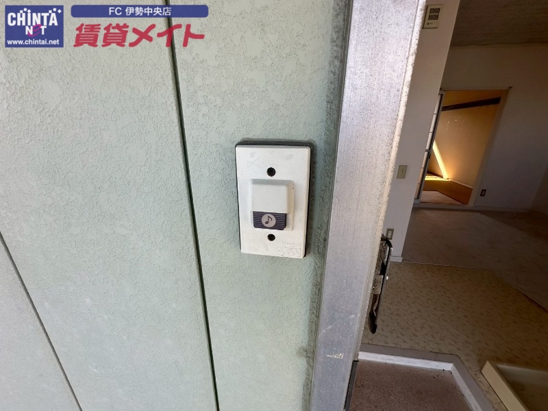 セキュリティ　同物件別部屋の写真