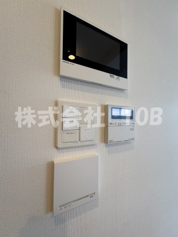 セキュリティ　モニターホン　給湯リモコン　床暖房リモコン