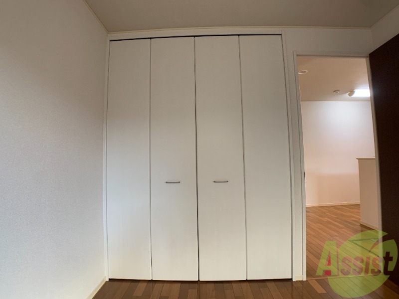 収納　こちらは収納です。中はどうなっているのでしょう。