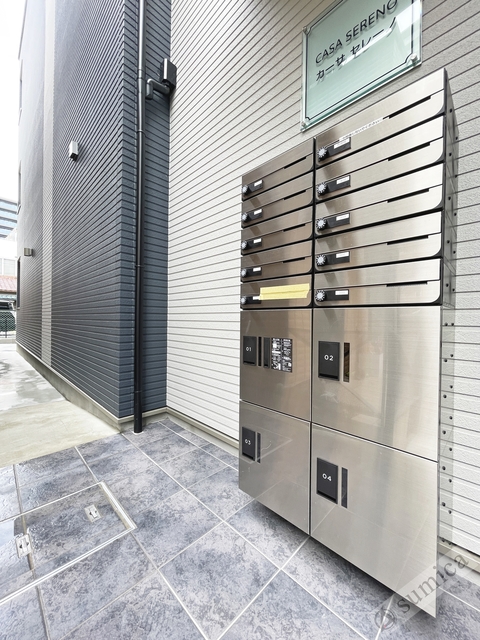 エントランス　便利な宅配ボックス完備♪♪