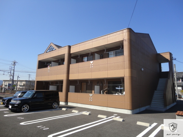 建物外観　外観写真（昼）