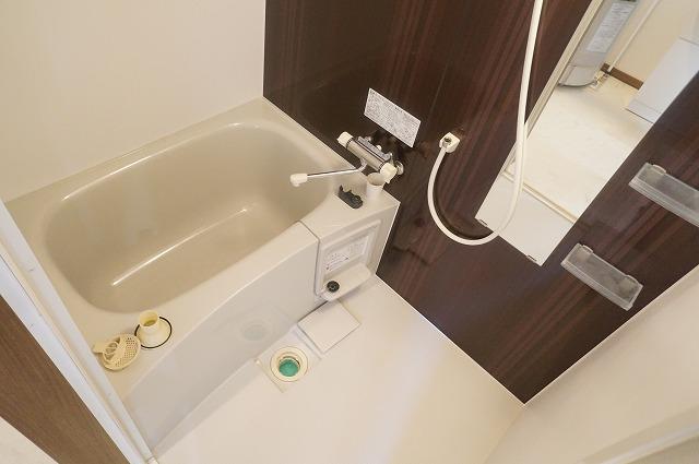 バス・シャワールーム　浴室