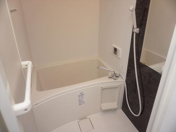 バス・シャワールーム　浴室