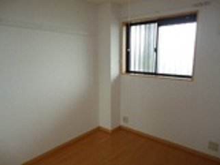 居室・リビング　室内