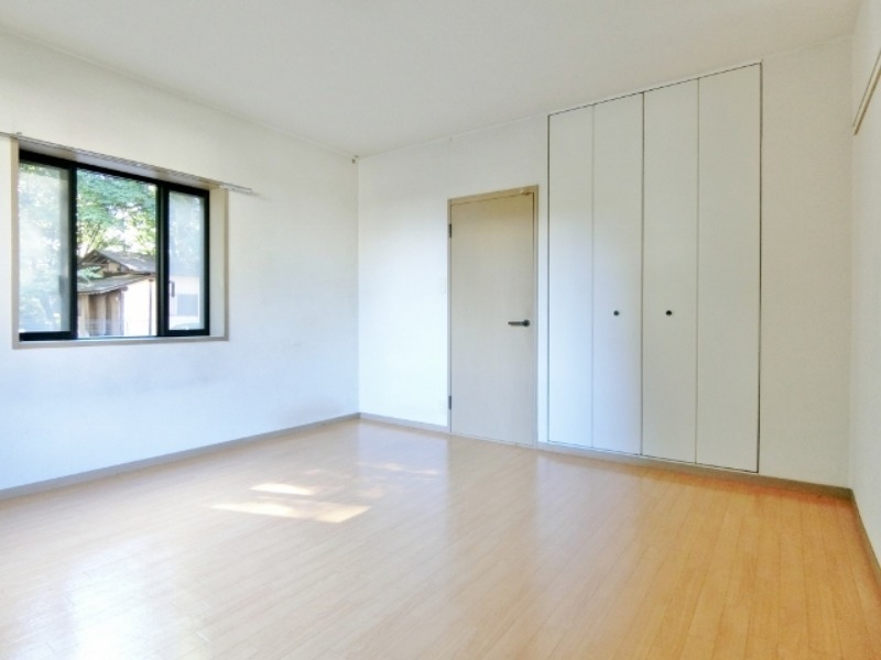 居室・リビング　図面と現状に相違がある場合には現状を優先