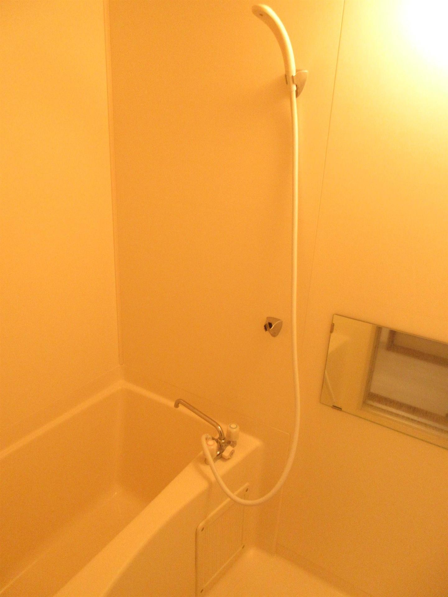 バス・シャワールーム　あったかお風呂であったまろう♪