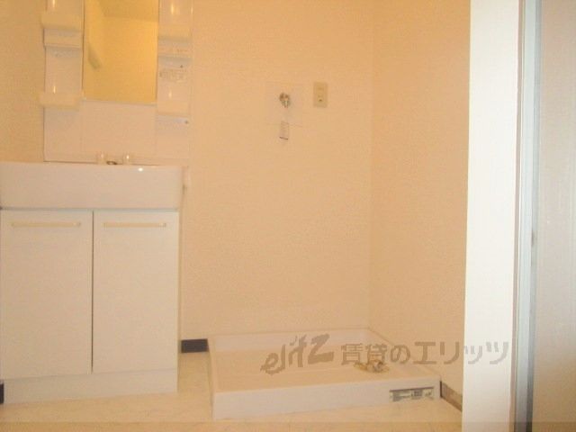 その他　洗濯機置場