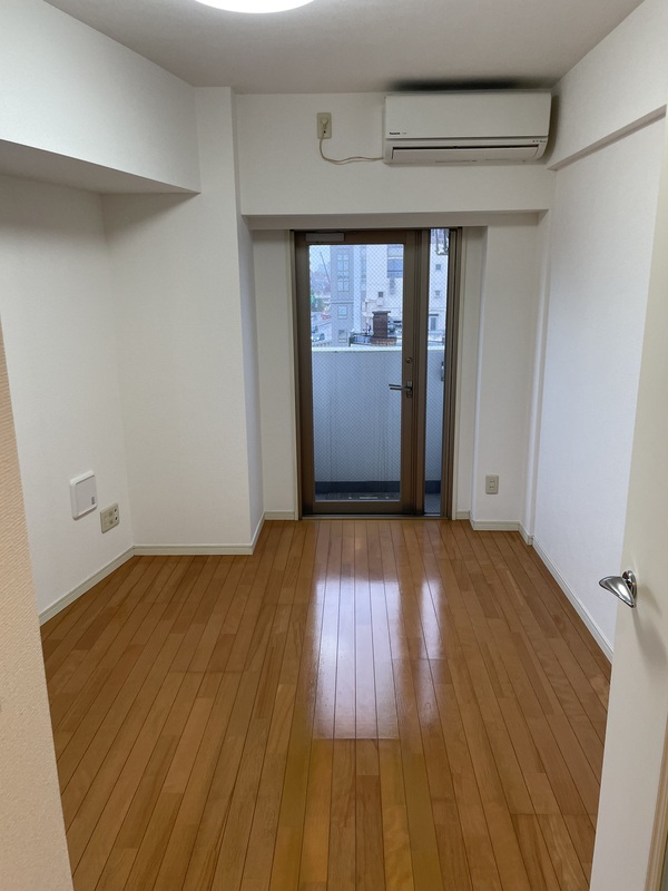 居室・リビング　内観