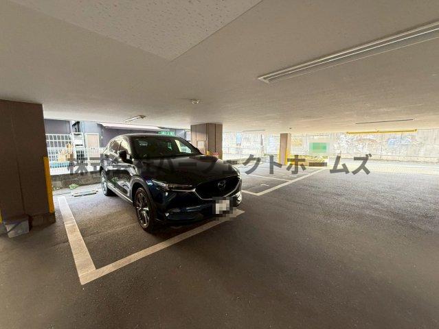 駐車場　駐車場完備です