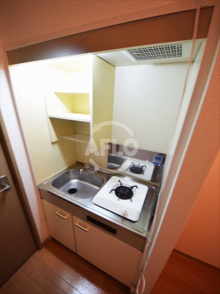 キッチン　北堀江かがせ　キッチン