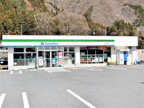コンビニ　ファミリーマート　釜石甲子町店（コンビニ）まで1700m