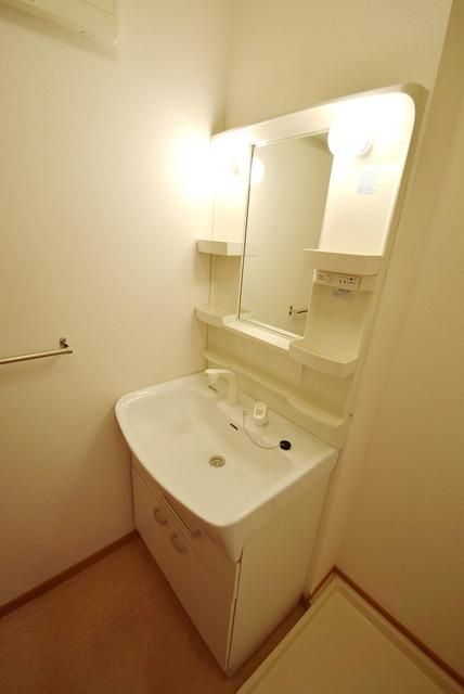 洗面設備　シャンプードレッサー