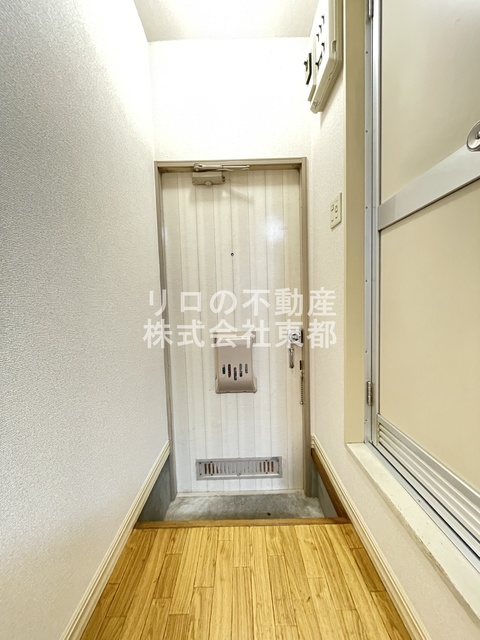 玄関　すっきりシンプルな玄関スペースです！