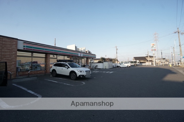 コンビニ　セブン－イレブン大治町東條店（コンビニ）まで647m