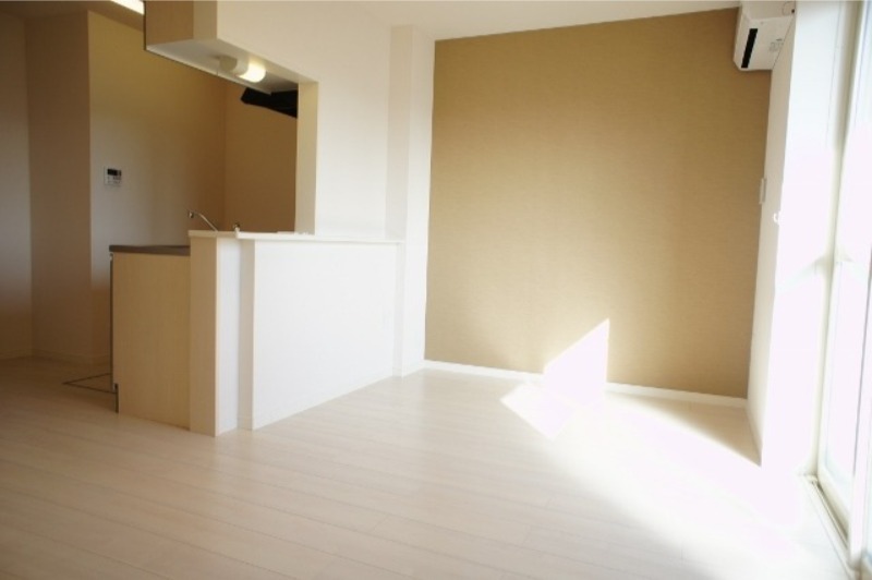 居室・リビング　図面と現状に相違がある場合には現状を優先