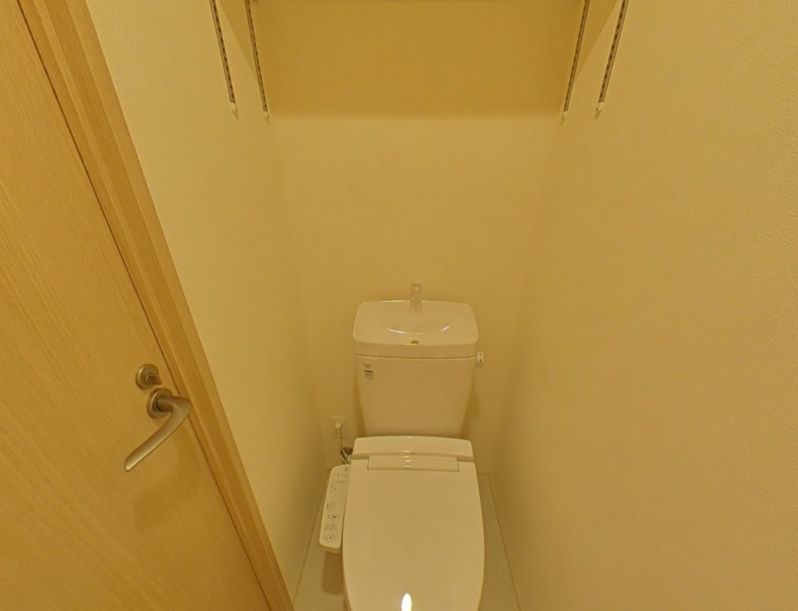 トイレ　別室参考画像です。
