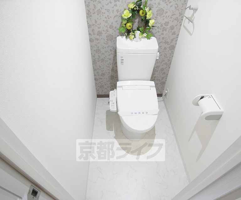 トイレ　清潔感のあるトイレです。