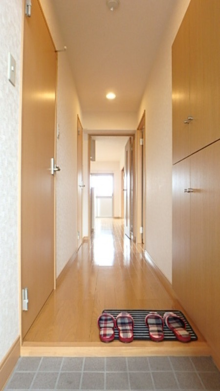 玄関　図面と現状に相違がある場合には現状を優先