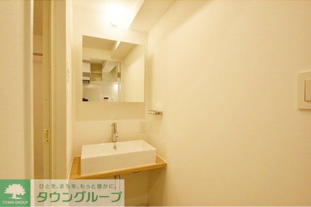 洗面設備　お部屋探しは株式会社　タウンハウジング　までお気軽にお問合…