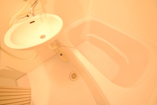 バス・シャワールーム　★広々バスタブです★