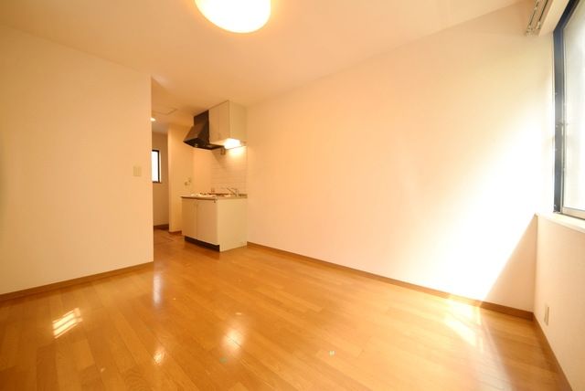 その他部屋・スペース　★窓のある寝室です★