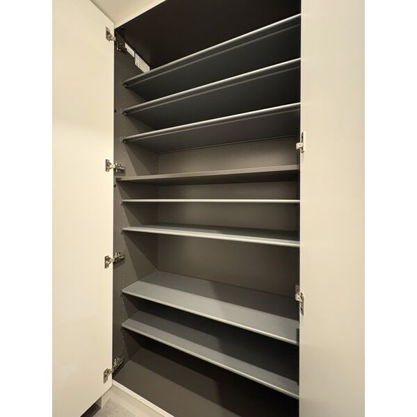 キッチン　（　２コンロ　）