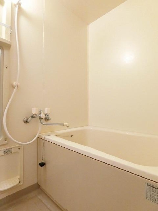 バス・シャワールーム　図面と現状に相違がある場合には現状を優先