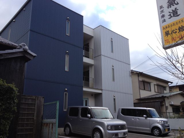 建物外観　アリスコート明石上ノ丸