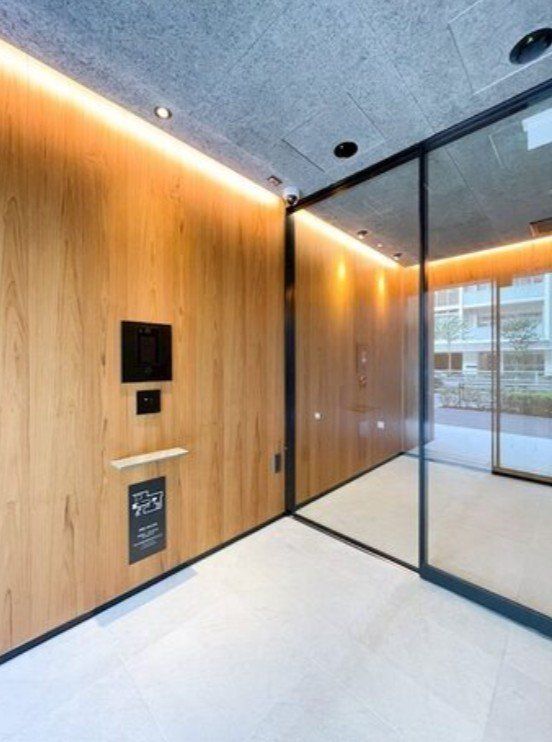 エントランス　エントランス