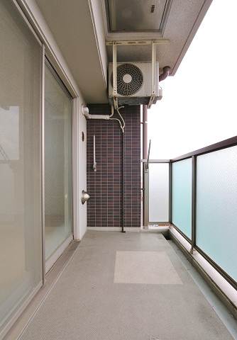 バルコニー　お洗濯ものが干しやすい広さです