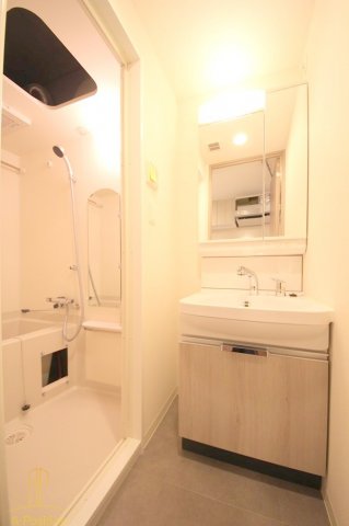 洗面設備　プレサンス福島ミッドエル