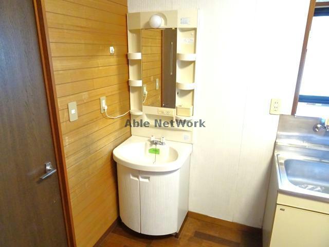 洗面設備　独立洗面台