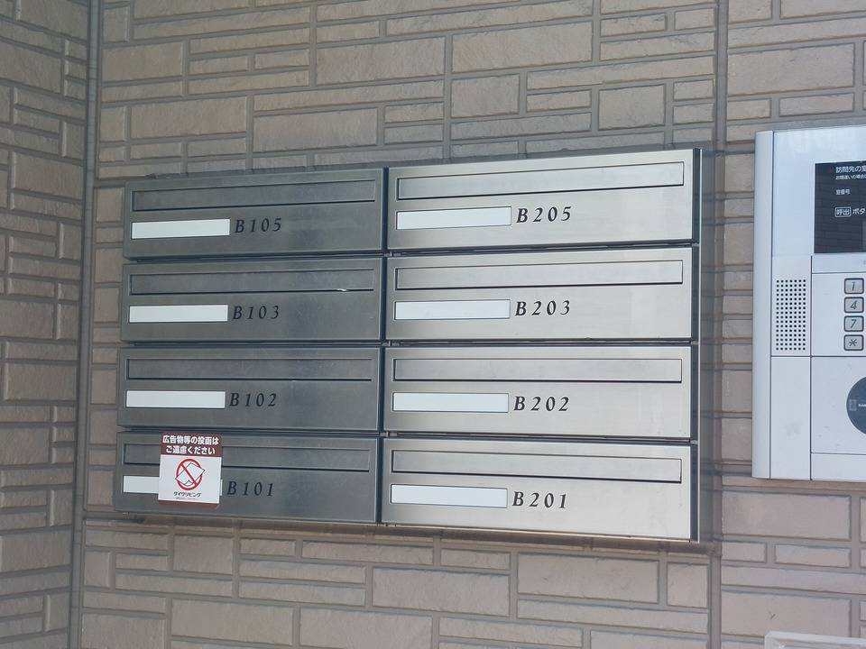 エントランス　メールBOX