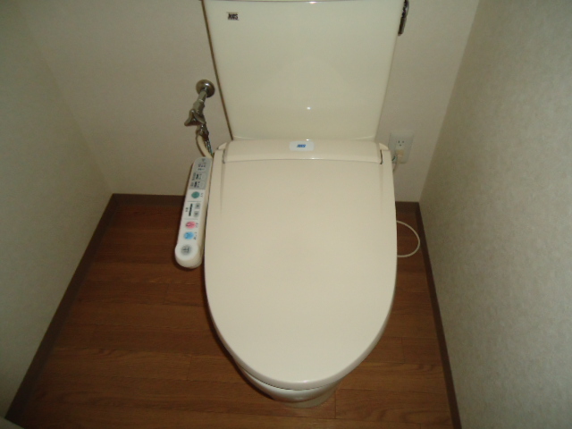 トイレ　シャワー付トイレ