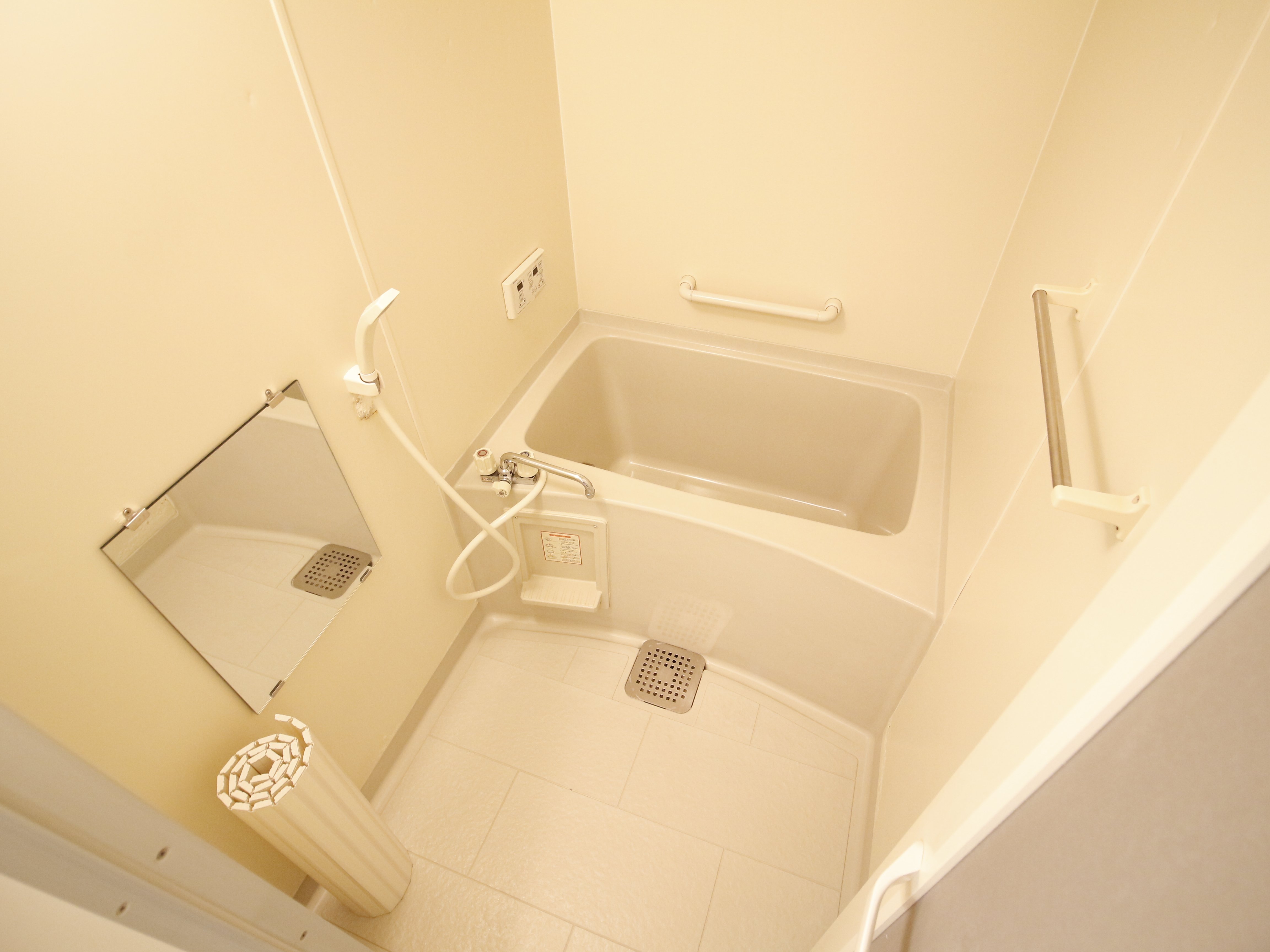 バス・シャワールーム　現状が異なる場合は現状優先となります