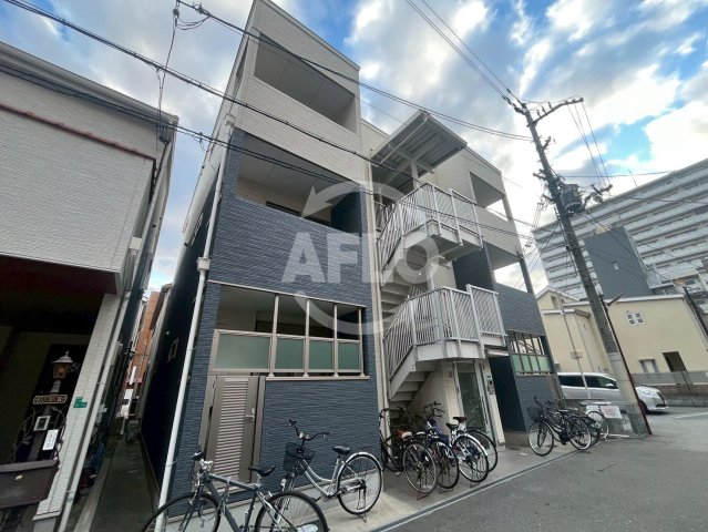 建物外観　CAST緑橋　外観