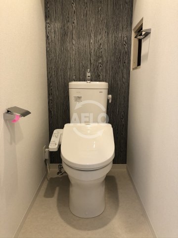 トイレ　アスヴェル大阪サウスキャナル　温水洗浄便座