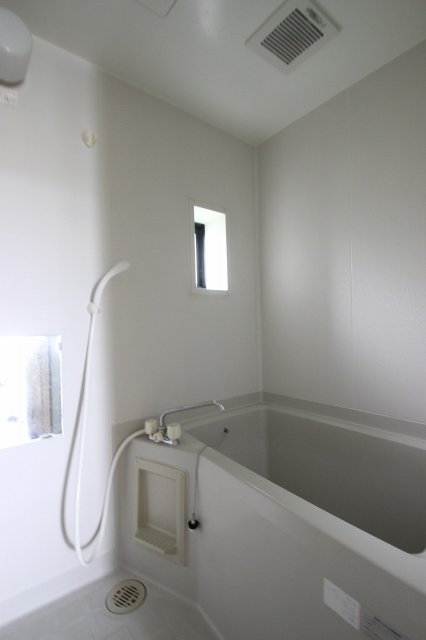 バス・シャワールーム　同物件別号室