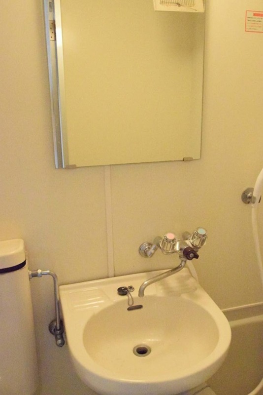 洗面設備　別部屋参考写真