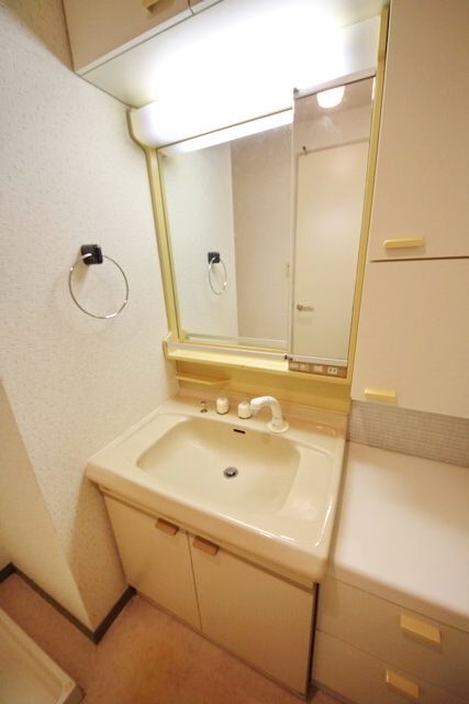 洗面設備　同仕様