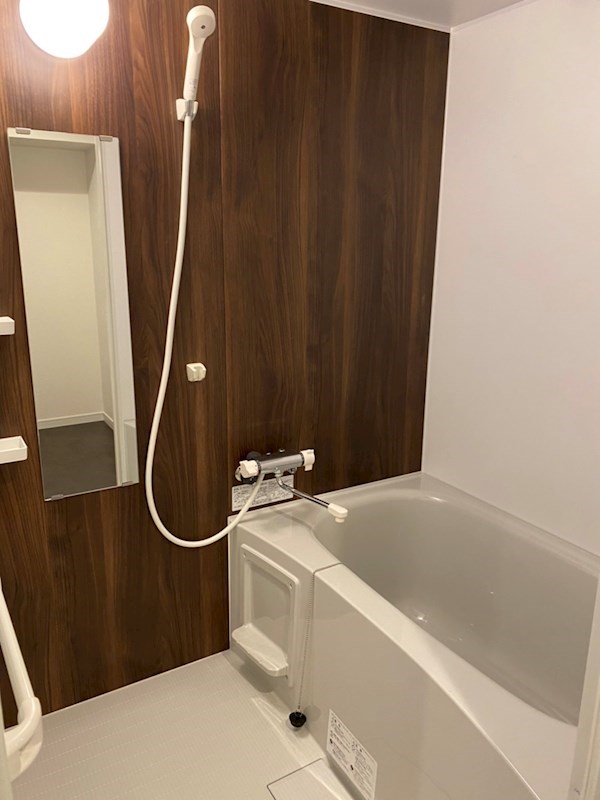 バス・シャワールーム　※別室参考画像