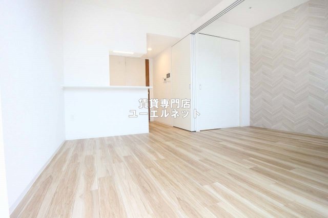 居室・リビング　ゆったりとくつろげる、落ち着きのある居室空間です