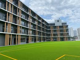 中学校　赤坂中学校（中学校）まで866m