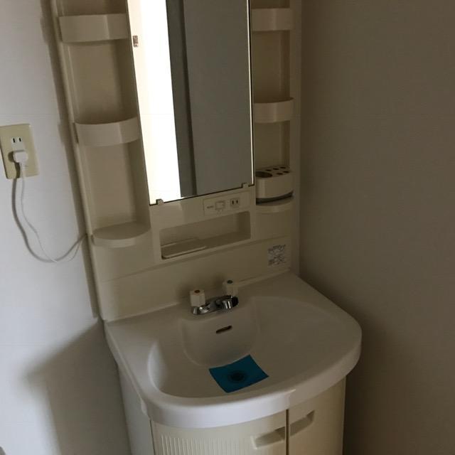 洗面設備　独立洗面台