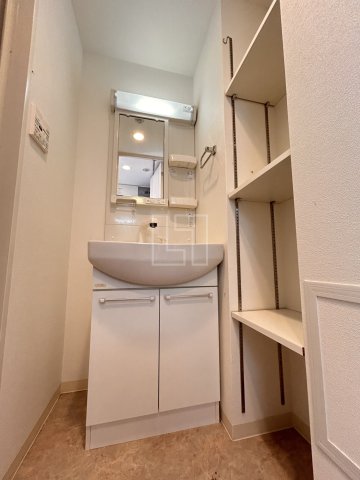 洗面設備　セイワパレス玉造駅前　独立洗面化粧台