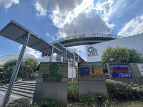 ショッピングセンター　もりのみやキューズモールBASE（ショッピングセンター）まで520m